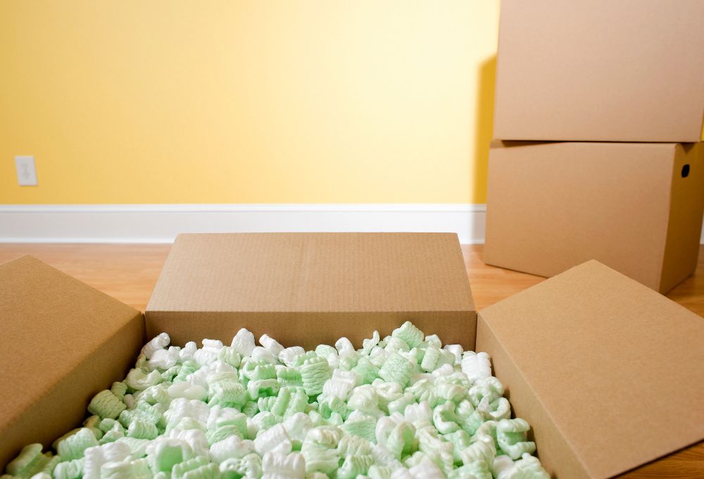 Recycled packing peanuts